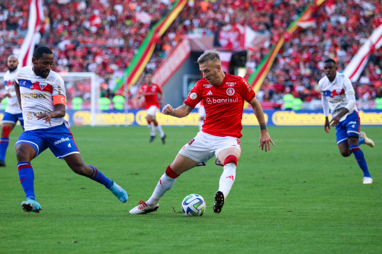 Internacional e Fortaleza se enfrentam em confronto decisivo na 19ª rodada do Brasileirão Série A